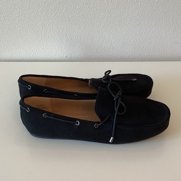 New WB Journee collection Black Suede Loafers for Women - Picture 4 of 5